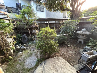 【庭】 | 北白川山ノ元町　中古戸建　【土地89坪・南庭あり】