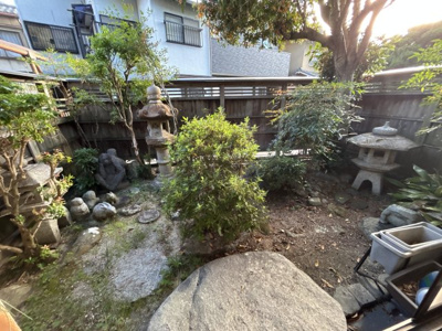 【庭】 | 北白川山ノ元町　中古戸建　【土地89坪・南庭あり】