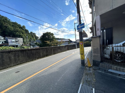 【前面道路含む現地写真】 | 北白川山ノ元町　中古戸建　【土地89坪・南庭あり】