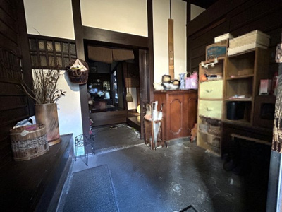 【玄関】 | 北白川山ノ元町　中古戸建　【土地89坪・南庭あり】