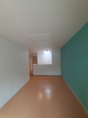 【居間・リビング】 | ヴェール　Ⅰ | こちらの居間で趣味の時間をお楽しみください