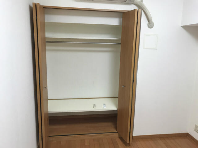 フローレンスパレス御茶ノ水フィアンコの収納