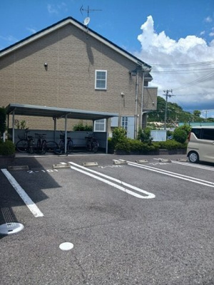 【駐車場】 | ポルトラーノⅡ | 駐車場があります