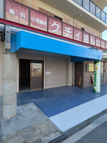 セゾン壱番館のエントランス