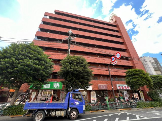 ニュー三浦マンションの外観
