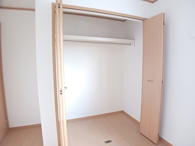 【収納】 | エアリースクエアＡ | 大きなスペースがあり、収納には困りません
