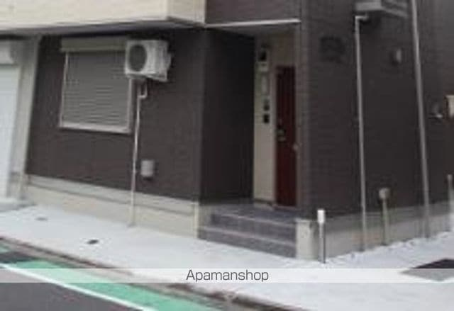 ＲＪレジデンスのエントランス