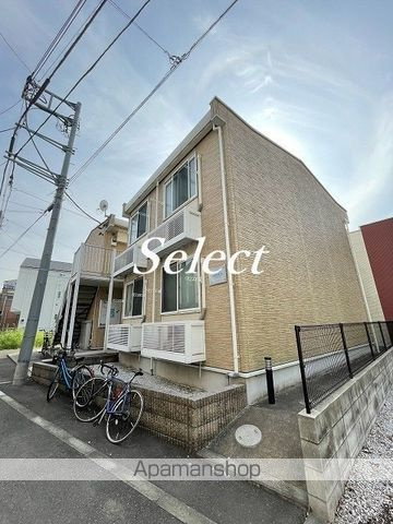 レオパレスベルサリーゼの外観