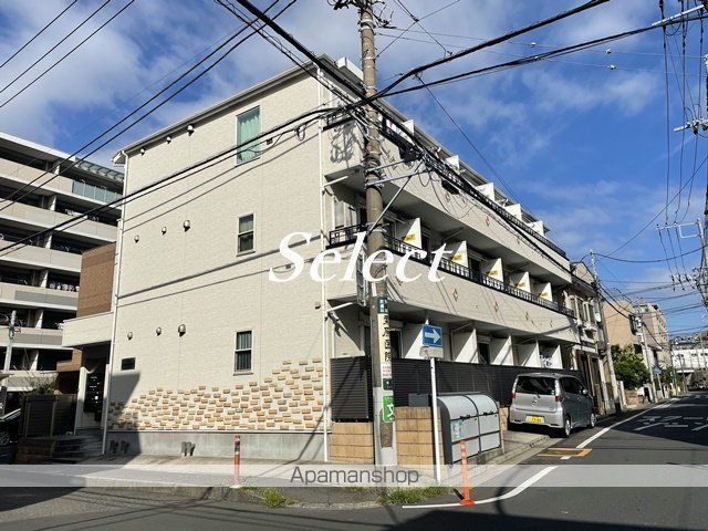シャトン横浜上大岡の外観