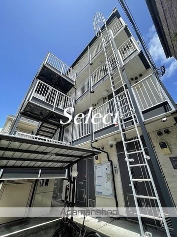レオパレスマツザトの外観