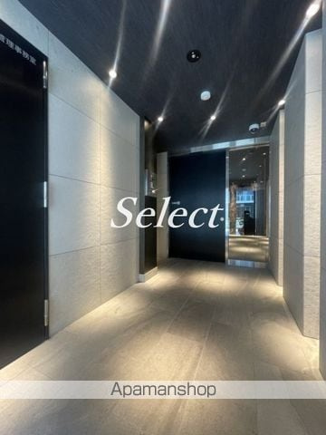 ＳーＲＥＳＩＤＥＮＣＥ横濱吉野町のエントランス