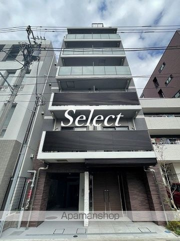 アンベリールマーロ横濱の外観