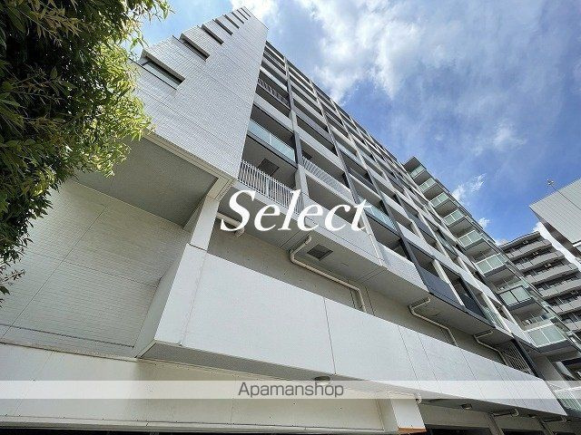 プラウドフラット横浜の外観