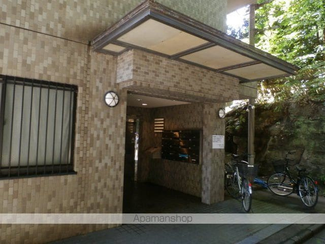 ルピナス横浜青木橋の外観