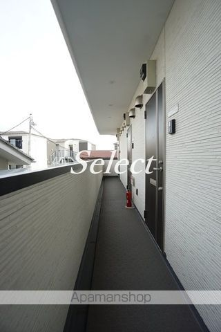 横浜市磯子区中浜町のアパートのロビー
