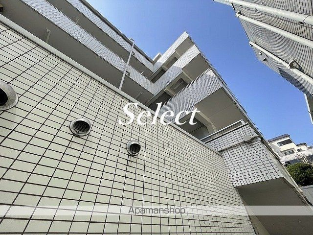 スカイコート横浜山手の外観
