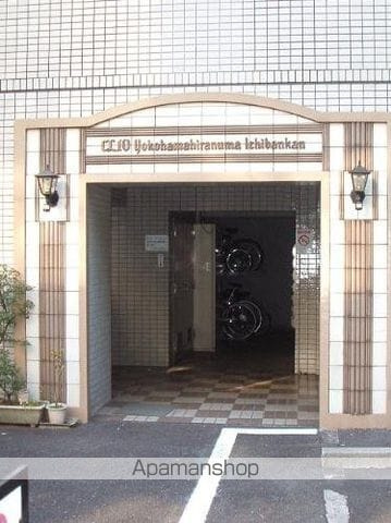 横浜市西区平沼１丁目の賃貸マンションの外観