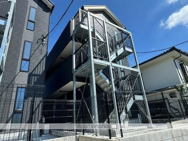 グランメゾン弘明寺の外観
