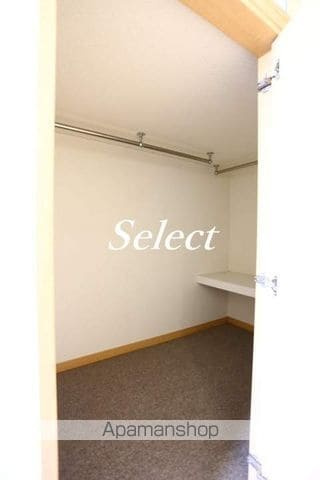レオパレスラ　ローズコリンの内装