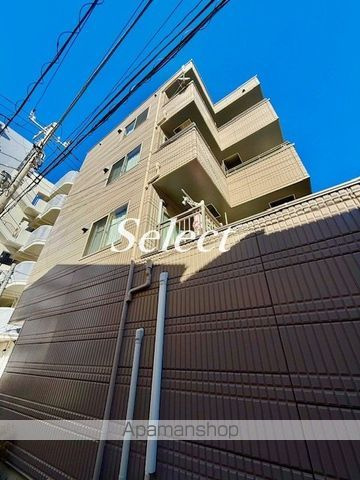 ＭＯＮＲＥＶＥーＭ・Ｍの外観
