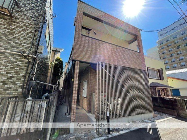 クレイノ新子安の外観