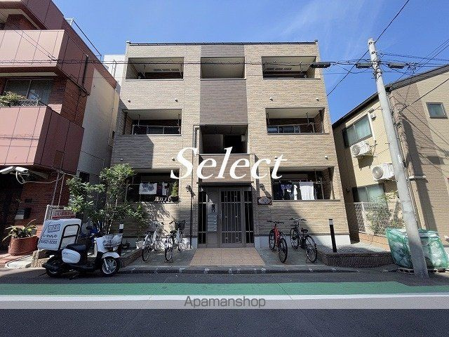 横浜市中区本牧町１丁目のアパートの外観