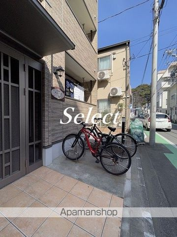 横浜市中区本牧町１丁目のアパートのその他共用部分