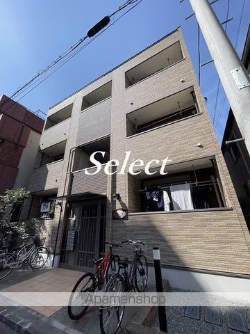 横浜市中区本牧町１丁目のアパートの外観
