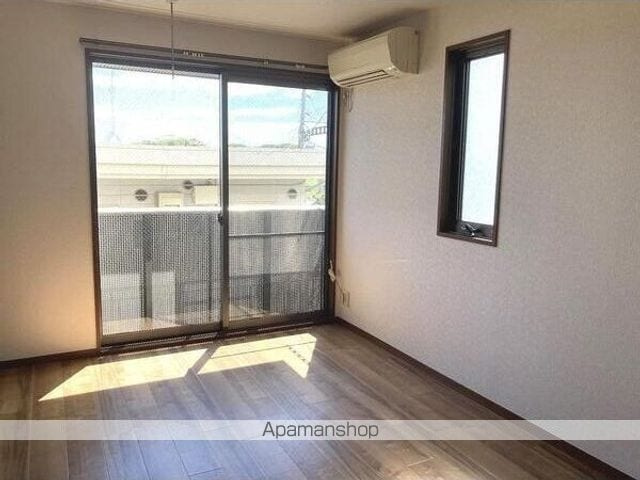 パークヒルズ岸根の内装