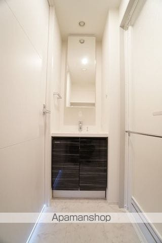 横浜市中区弥生町２丁目の賃貸マンションの内装