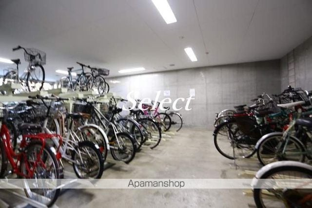 横浜市中区扇町１丁目の賃貸マンションの外観