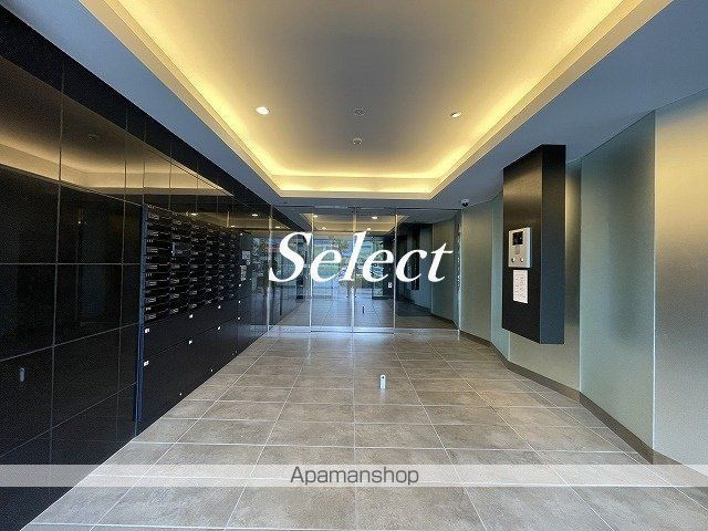 ＵＲＢＡＮ　ＬＩＮＫ神奈川新町のエントランス