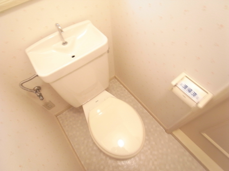 リビング芦屋のトイレ