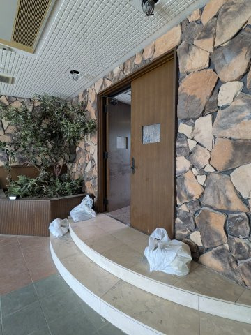 グランボアの玄関