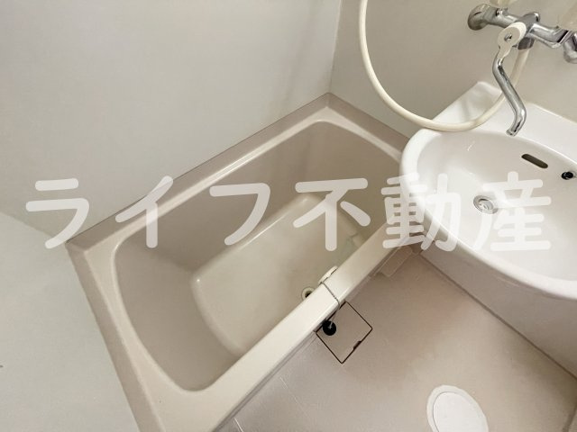 リバーサイドハウスの浴室|日々の暮らしに欠かせないお風呂です