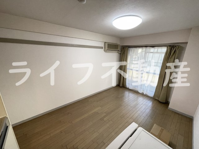 リバーサイドハウスの寝室|落ち着いて過ごせるお部屋なので、寝室にいかがでしょうか