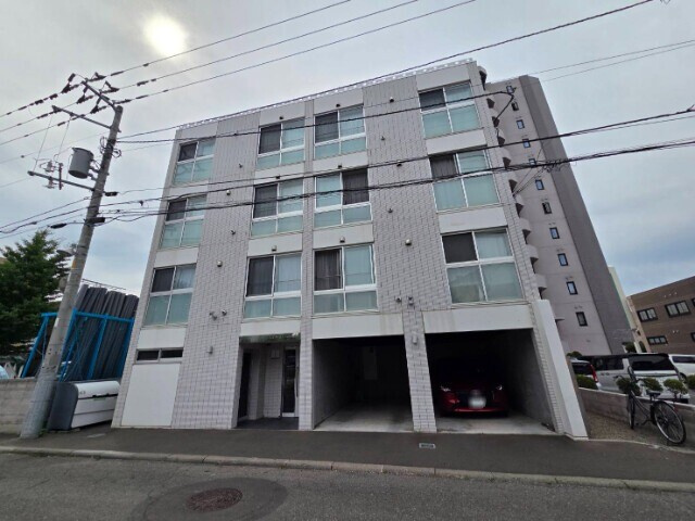ＣＬＡＲＩＣＥ元町