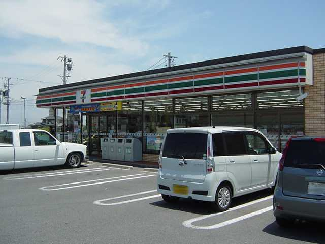 ブランシュールの周辺|セブンイレブン桑名長島町又木店まで771ｍ