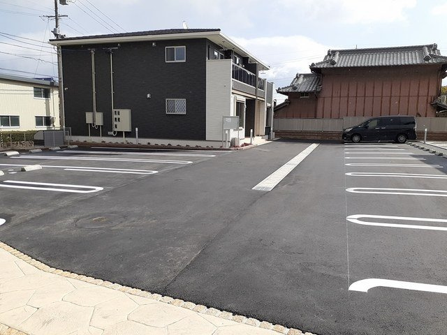 クレアール桑名　Ｂの駐車場