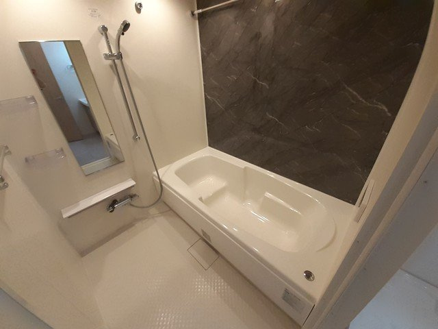 カーサ和泉　Ａの浴室