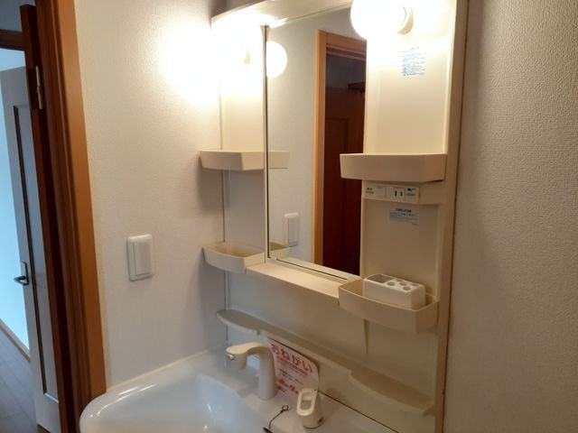 マウンテン　ローレル　Ｎの洗面所