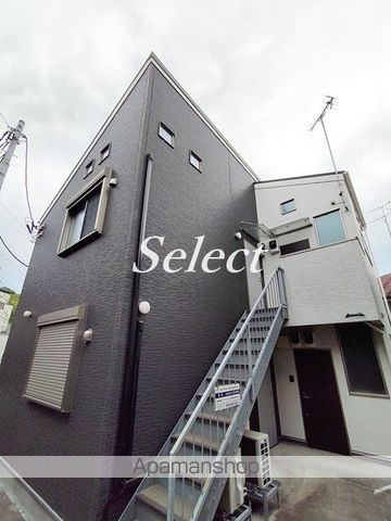 横浜市港南区港南１丁目のアパートの外観