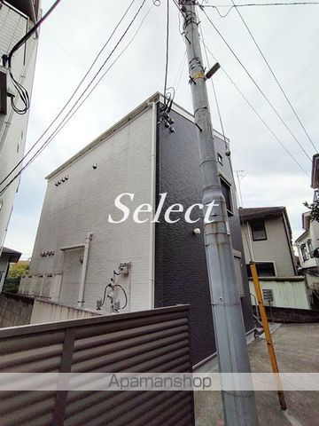 横浜市港南区港南１丁目のアパートの外観