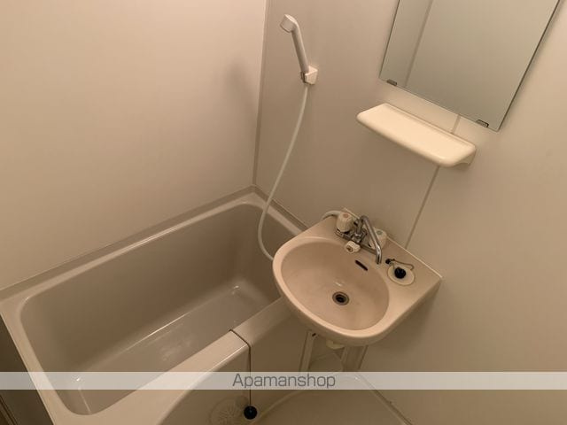 レオパレスヒーローズ山手の内装