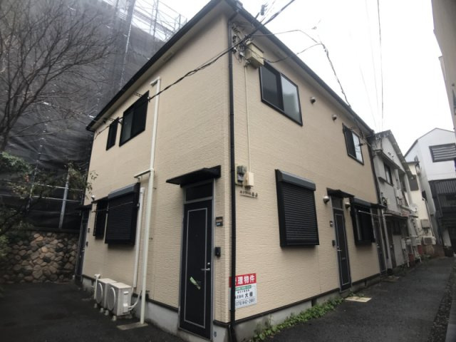 神戸市灘区篠原中町５丁目のアパートの外観