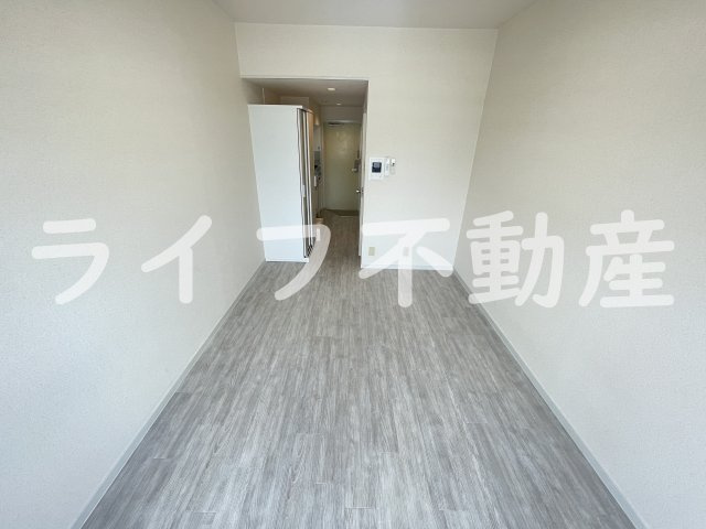 ノアーズアーク長田21の洋室|使い勝手のいい洋室です
