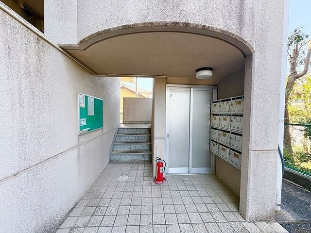 POTETOⅡのエントランス