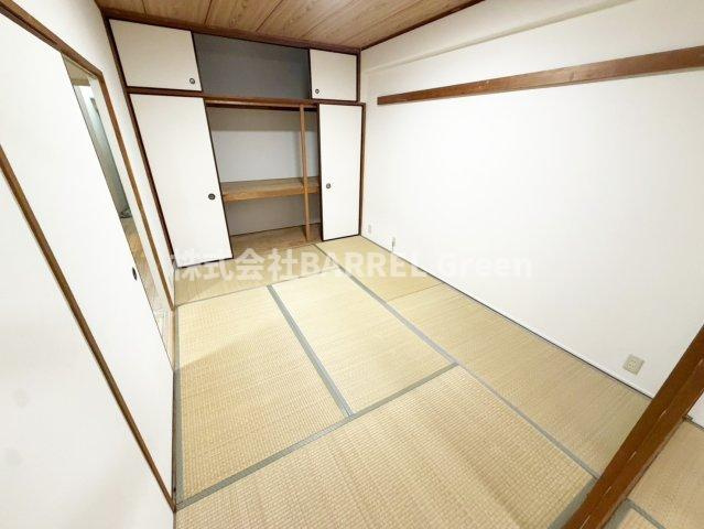 江坂ハイツの和室