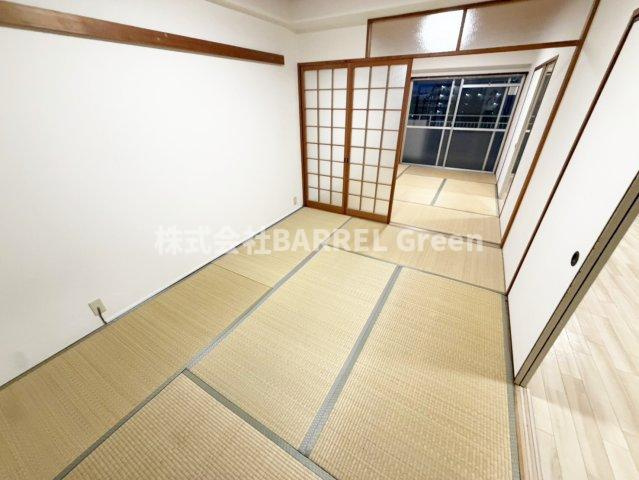 江坂ハイツの和室