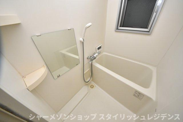 ラフィーネ門司港の浴室